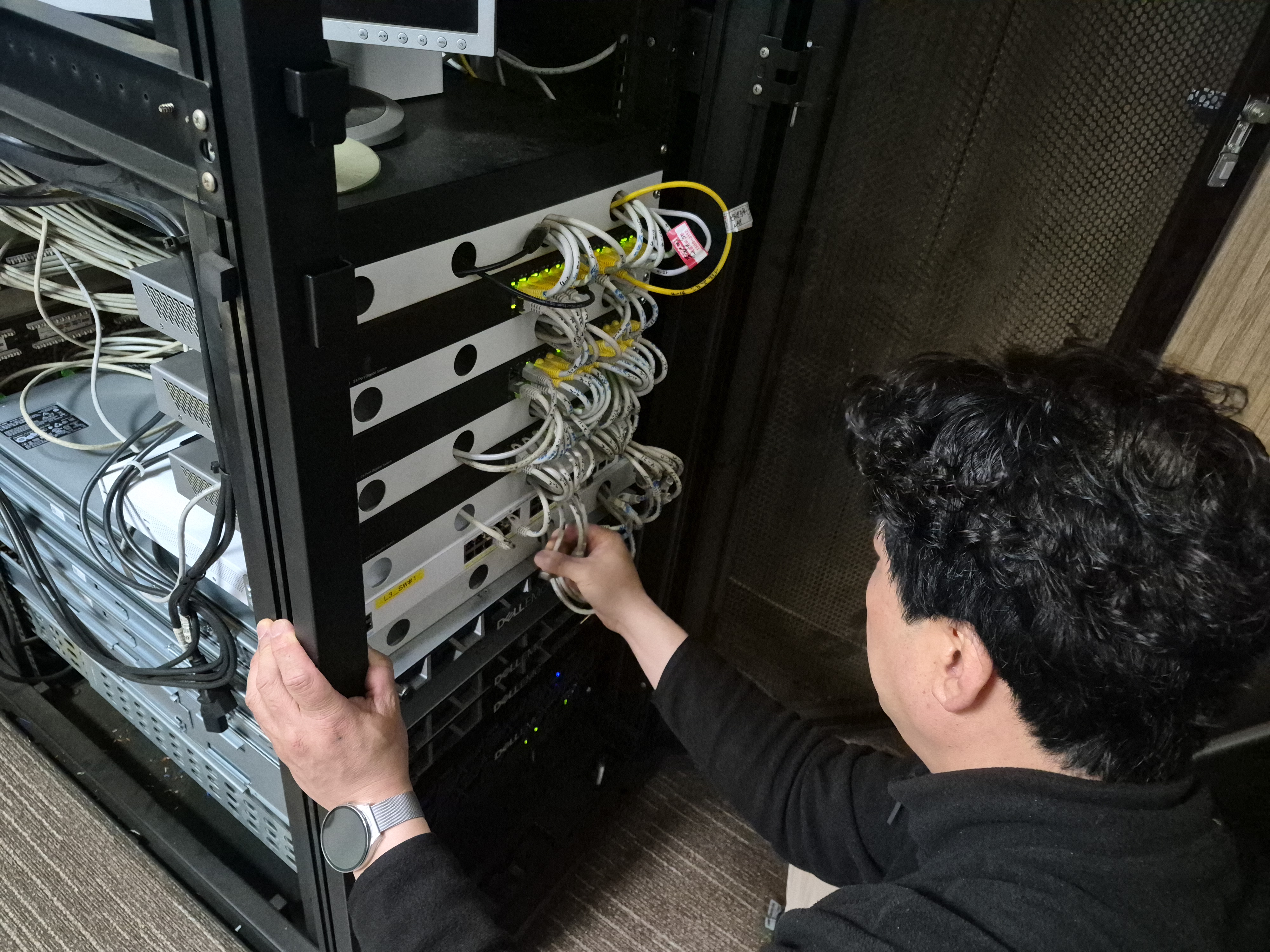 레이져센터 Cisco L3스위치허브 설치 및 Config 수리·현장 사진 5