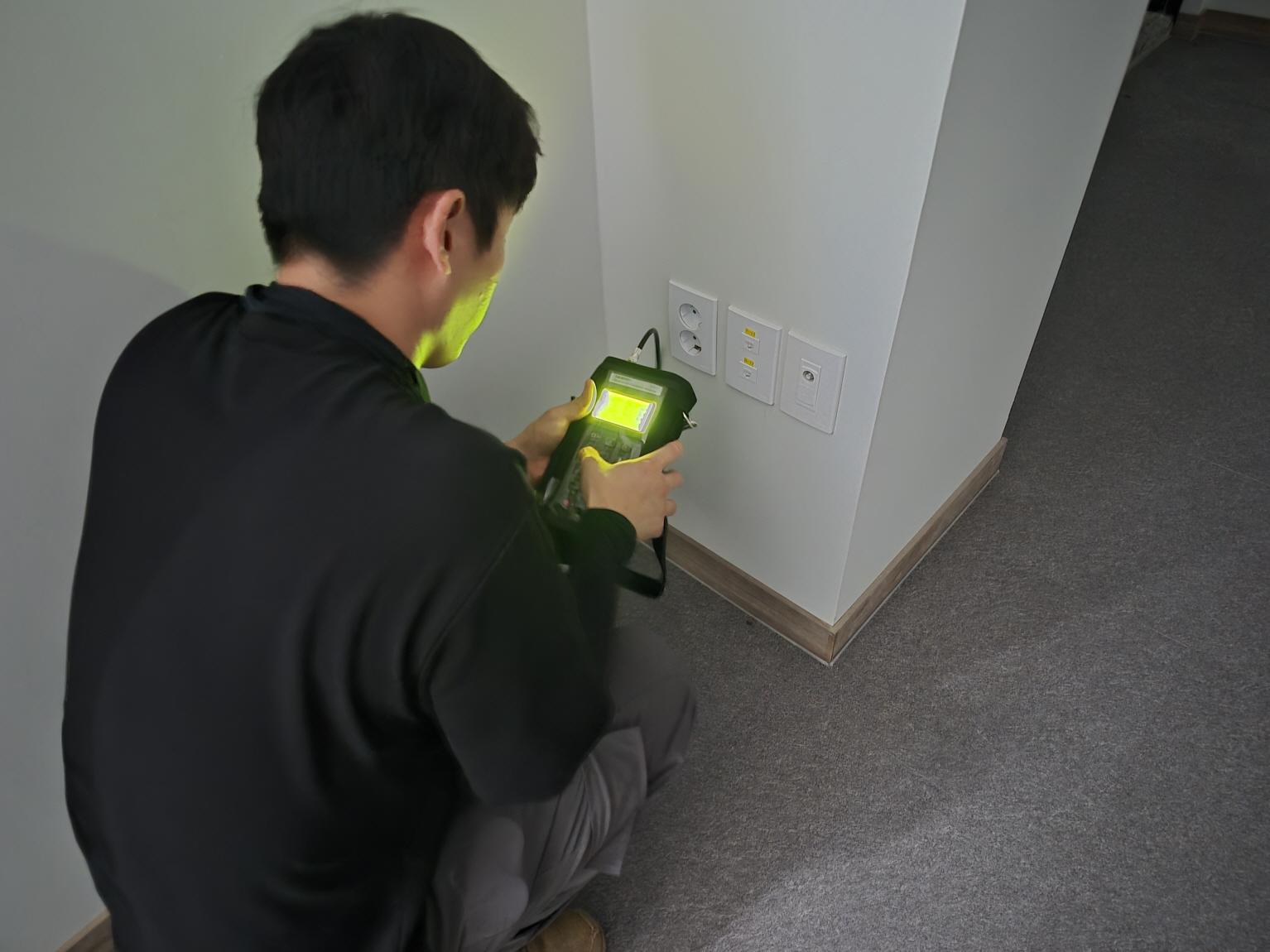인천 송도 신항 물류터미널 앞 신축공장 사용전검사(CATV 전계강도측정부분) 수리·현장 사진 4